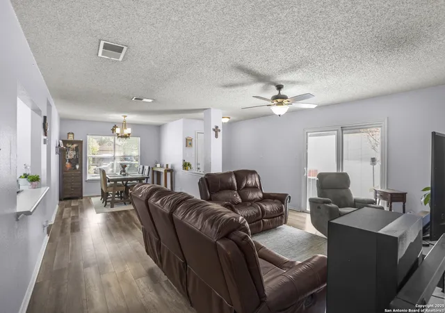 Photo 3 of Sale Pending at 2631 Jade Hill, San Antonio, TX 78251 | MLS# 1892328 | Listing updated on 2025-10-16