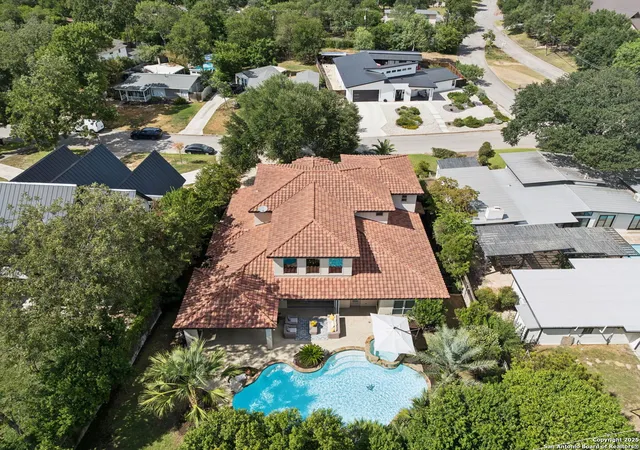 Photo 1 of Sale Pending at 836 Canterbury Hl, San Antonio, TX 78209 | MLS# 1892337 | Listing updated on 2025-11-15