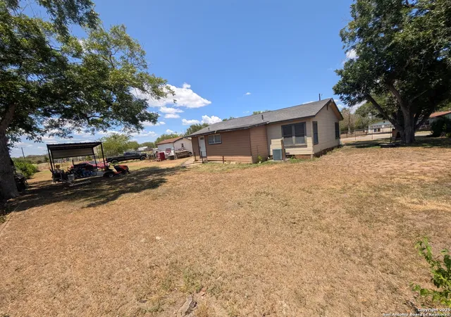 Photo 4 of Sale Pending at 4126 Terron, San Antonio, TX 78222 | MLS# 1892397 | Listing updated on 2025-09-02