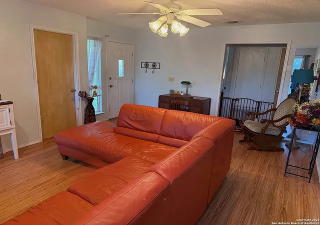 2nd image of 541 E Deer Creek, Pipecreek, TX 78063 | MLS# 1892426