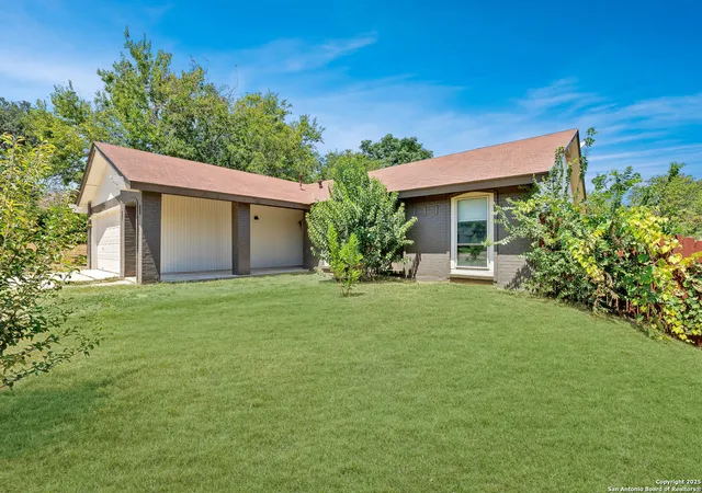 3rd image of 7637 Antique Oak, Live Oak, TX 78233 | MLS# 1892481