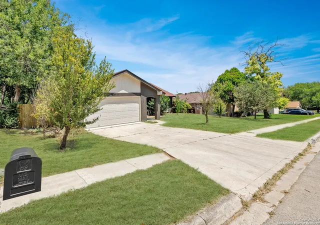 5th image of 7637 Antique Oak, Live Oak, TX 78233 | MLS# 1892481