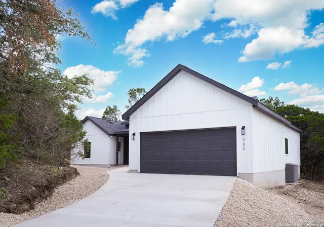 Photo 1 of Sale Pending at 580 Compass Rose, Canyon Lake, TX 78133 | MLS# 1892517 | Listing updated on 2025-10-21