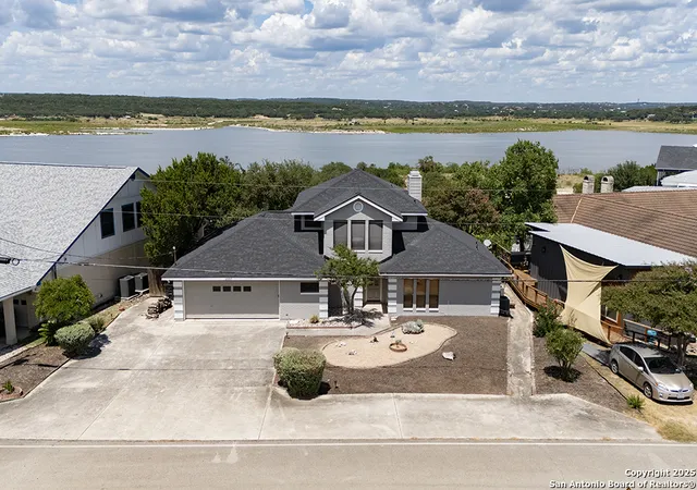Photo 1 of Sale Pending at 2557 Glenn Dr, Canyon Lake, TX 78133 | MLS# 1892549 | Listing updated on 2026-08-06