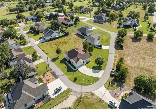 Photo 3 of Single family home for sale at 174 Edgewood Cir, Bandera, TX 78003 | MLS# 1892591 | Listing updated on 2026-05-18
