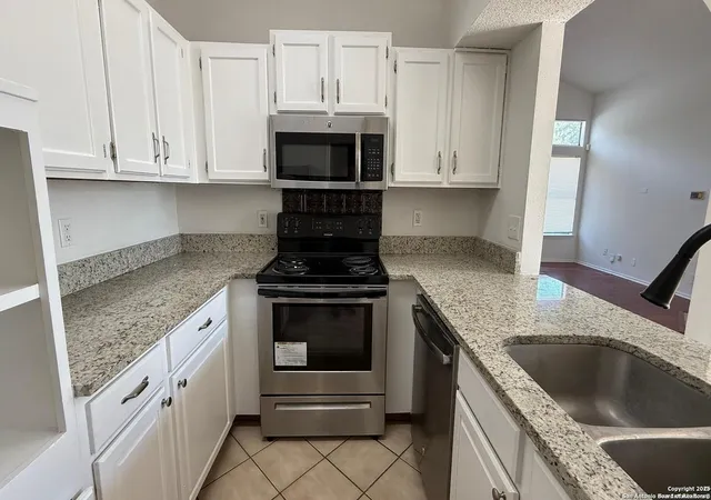 4th image of 6011 Meadow Sunrise Dr, San Antonio, TX 78244 | MLS# 1892673