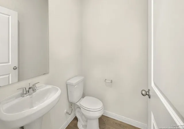 Photo 4 of Sale Pending at 226 Shenandoah Dr, Kyle, TX 78640 | MLS# 1892690 | Listing updated on 2026-04-27