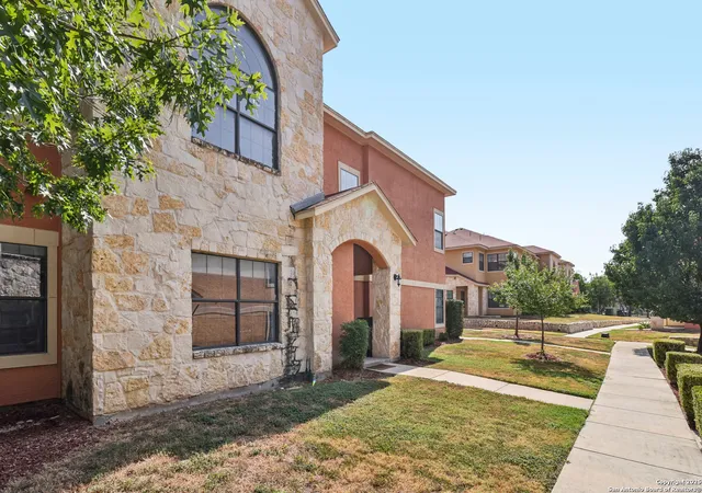 3rd image of 6160 Eckhert Rd, San Antonio, TX 78240