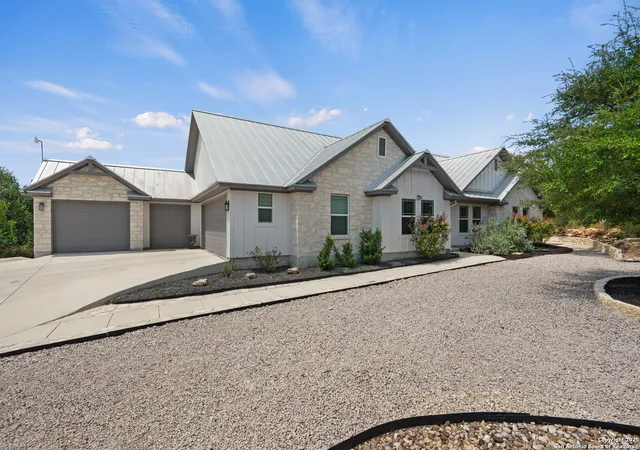 3rd image of 106 William Tobin, Blanco, TX 78606 | MLS# 1892703