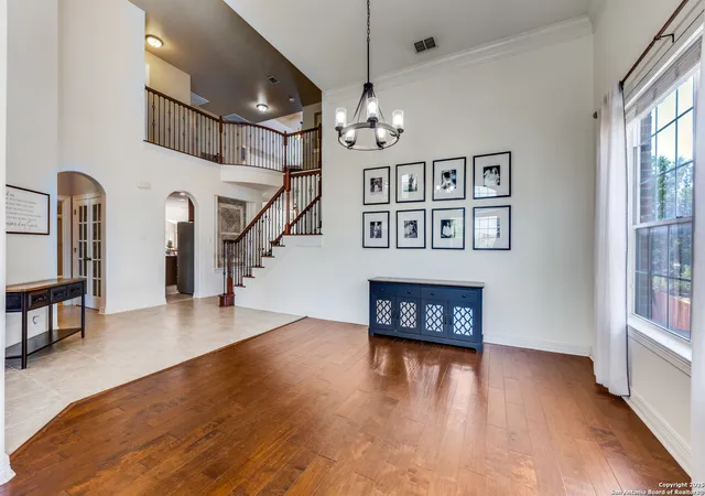 Photo 4 of Single family home for sale at 3514 Puesta De Sol, San Antonio, TX 78261 | MLS# 1892711 | Listing updated on 2025-12-01