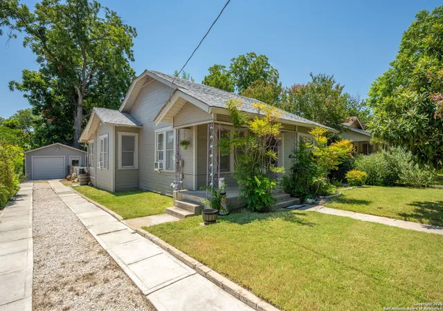 1st image of 2022 Sacramento, San Antonio, TX 78201 | MLS# 1892743