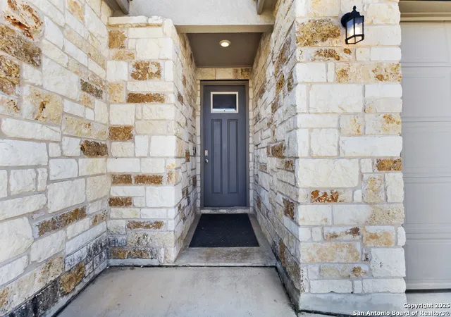 4th image of 7333 Walkers Loop, San Antonio, TX 78233 | MLS# 1892749