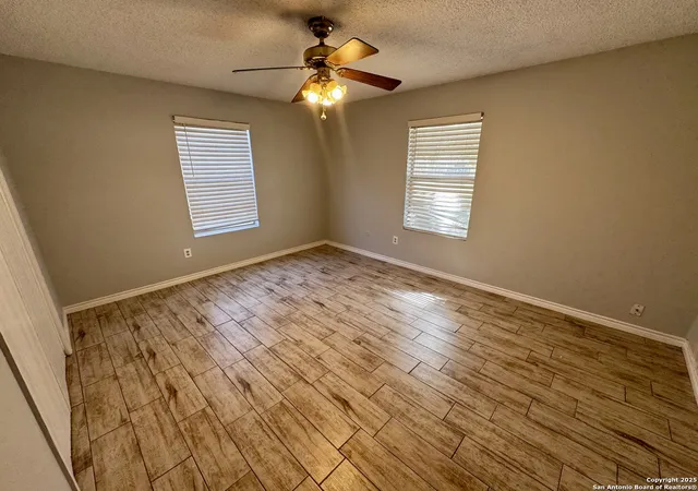 Photo 3 of Single family home for sale at 512 Low Meadow, Pleasanton, TX 78064 | MLS# 1892760 | Listing updated on 2025-08-25
