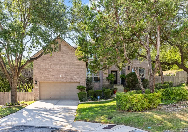 Photo 4 of Sale Pending at 19303 Hl Meadow, San Antonio, TX 78256 | MLS# 1892804 | Listing updated on 2026-03-12