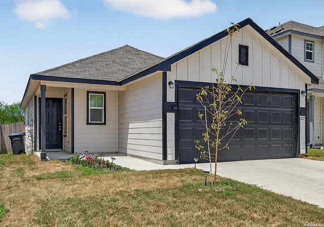 Photo 1 of Sale Pending at 6027 Bluestem Way, San Antonio, TX 78218 | MLS# 1892813 | Listing updated on 2026-05-12