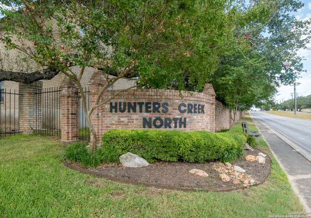 Photo 3 of Sale Pending at 3726 Hunters Trl, San Antonio, TX 78230 | MLS# 1892821 | Listing updated on 2025-10-01