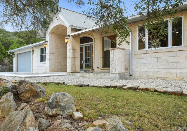 3rd image of 6080 Derby Way, Bulverde, TX 78163 | MLS# 1892849