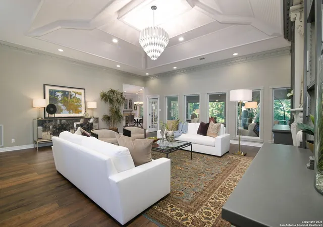 Photo 3 of Sale Pending at 506 Bluffwood, San Antonio, TX 78216 | MLS# 1892872 | Listing updated on 2025-09-01