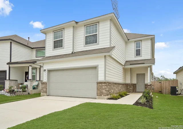 Photo 2 of Sale Pending at 8858 Black Oak Dr, Elmendorf, TX 78112 | MLS# 1892884 | Listing updated on 2025-09-30