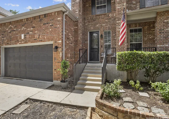 Homes for sale in San Antonio, TX | 25127 Royal Land, San Antonio, TX 78255 | MLS# 1892896
