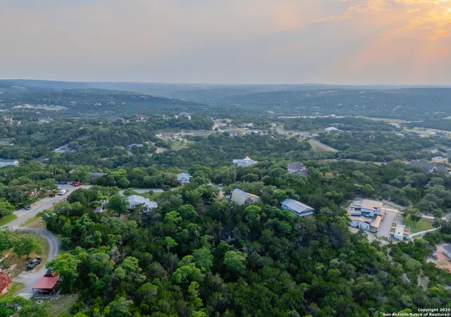 Photo 3 of Land for sale at 463 Twilight Dr, Canyon Lake, TX 78133 | MLS# 1892906 | Listing updated on 2025-10-18