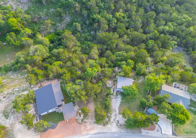 Photo 4 of Land for sale at 463 Twilight Dr, Canyon Lake, TX 78133 | MLS# 1892906 | Listing updated on 2025-10-18