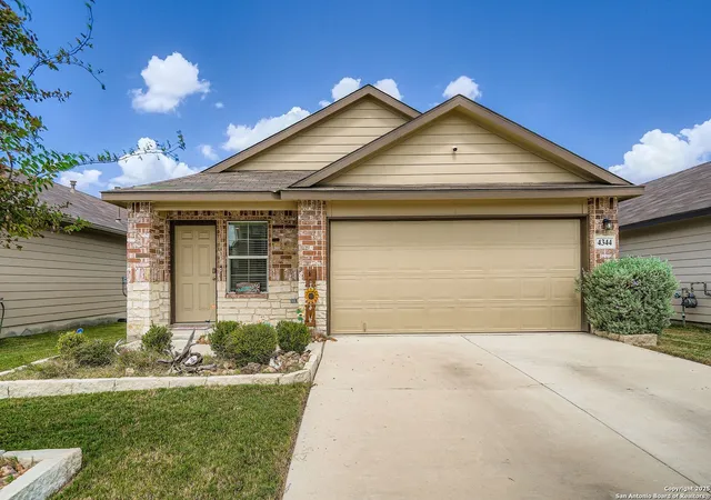 2nd image of 4344 Lake Ritter, Saint Hedwig, TX 78152 | MLS# 1892949