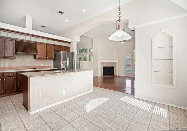 Photo 4 of Sale Pending at 5139 Ashton Audrey, San Antonio, TX 78249 | MLS# 1893048 | Listing updated on 2025-09-29
