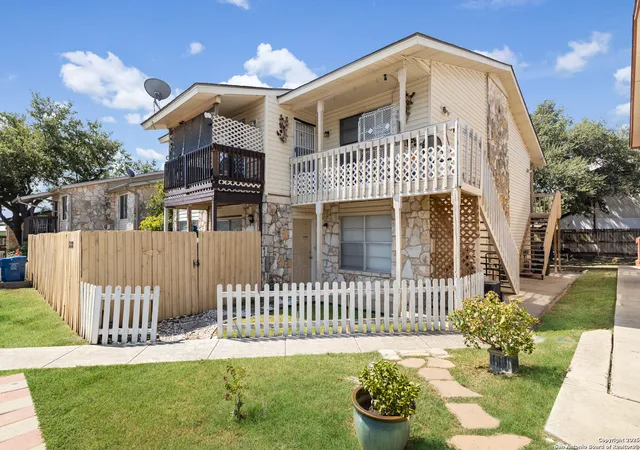 Multi family home for sale at 5818 Shadow Glen, San Antonio, TX 78240 | MLS# 1893067