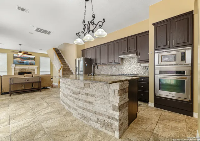 Photo 4 of Single family home for sale at 418 Texas Pt, San Antonio, TX 78260 | MLS# 1893096 | Listing updated on 2026-02-02