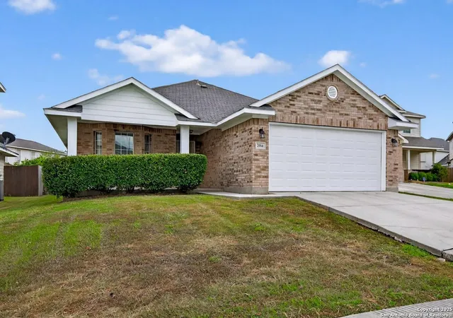 Photo 2 of Single family home for sale at 7914 Brinson Court, Converse, TX 78109 | MLS# 1893103 | Listing updated on 2025-10-22
