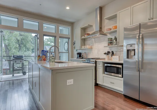 Photo 2 of Single family home for sale at 139 Cedar #103, San Antonio, TX 78210 | MLS# 1893128 | Listing updated on 2026-08-24