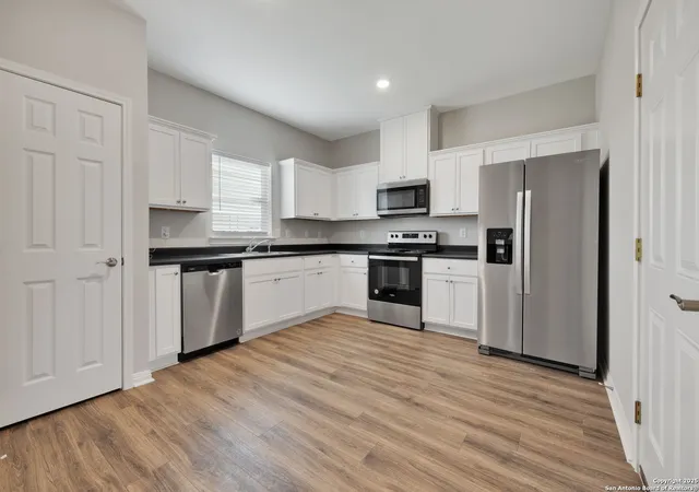 Photo 3 of Sale Pending at 311 Villa Rosa, San Antonio, TX 78237 | MLS# 1893150 | Listing updated on 2025-10-29