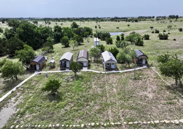 2nd image of 1436 Fm932, Purmela, TX 76566 | MLS# 1893201