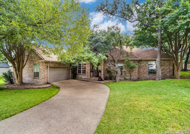 Photo 3 of Sale Pending at 8506 Fairway Spring, Boerne, TX 78015 | MLS# 1893210 | Listing updated on 2025-12-03