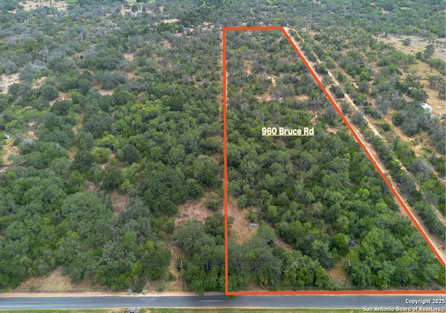 5th image of 960 Bruce, Poteet, TX 78065 | MLS# 1893216