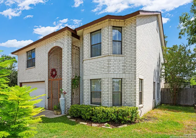 Photo 1 of Sale Pending at 2618 Minnetonka, San Antonio, TX 78210 | MLS# 1893277 | Listing updated on 2026-03-30
