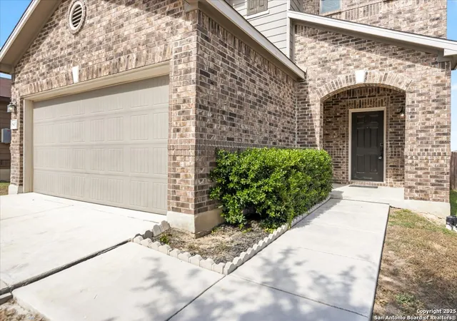 Homes for sale in San Antonio, TX | 8451 Fortuna, San Antonio, TX 78252 | MLS# 1893305