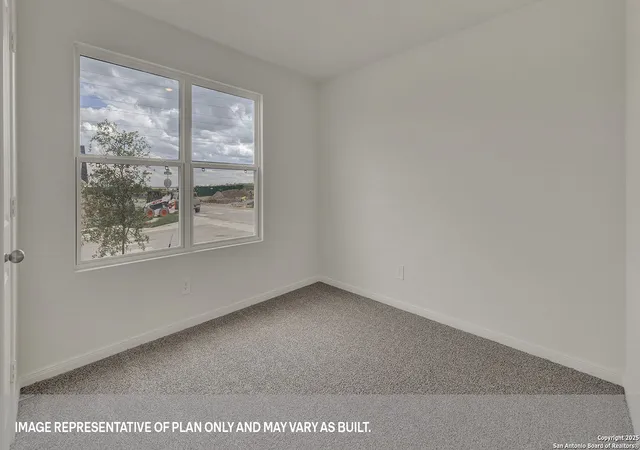 Photo 3 of Sale Pending at 208 Las Lomas, Seguin, TX 78155 | MLS# 1893306 | Listing updated on 2025-12-30