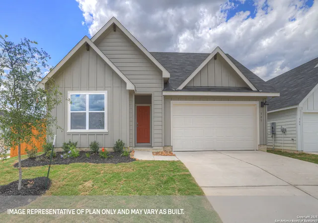 Photo 1 of Sale Pending at 208 Las Lomas, Seguin, TX 78155 | MLS# 1893306 | Listing updated on 2025-12-30