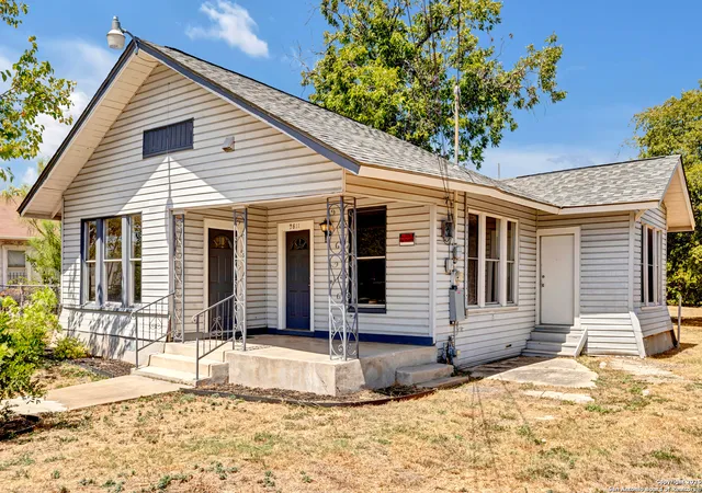 1st image of 2811 W Travis, San Antonio, TX 78207 | MLS# 1893330