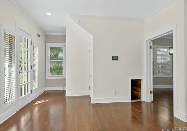 4th image of 435 W Gramercy Pl, San Antonio, TX 78212 | MLS# 1893344