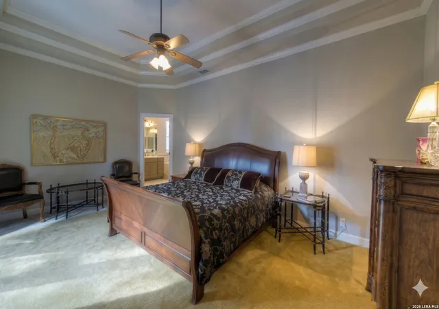 Photo 4 of Single family home for sale at 20 Worthsham, San Antonio, TX 78257 | MLS# 1893371 | Listing updated on 2026-04-09