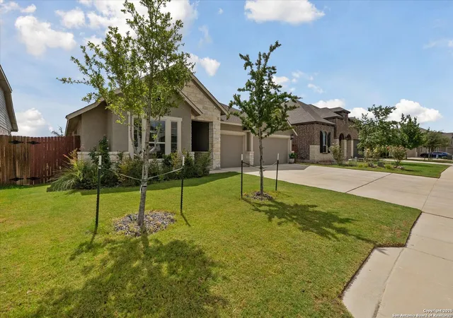 Photo 3 of Single family home for sale at 10834 Davis Farms, San Antonio, TX 78254 | MLS# 1893404 | Listing updated on 2025-10-27