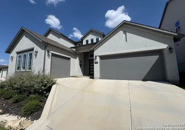 Photo 2 of Single family home for sale at 2710 Creekside, San Antonio, TX 78230 | MLS# 1893464 | Listing updated on 2026-03-19
