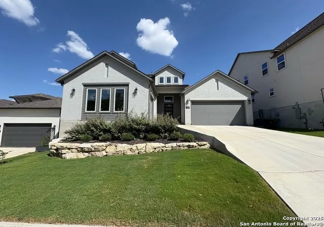 Photo 3 of Single family home for sale at 2710 Creekside, San Antonio, TX 78230 | MLS# 1893464 | Listing updated on 2026-03-19