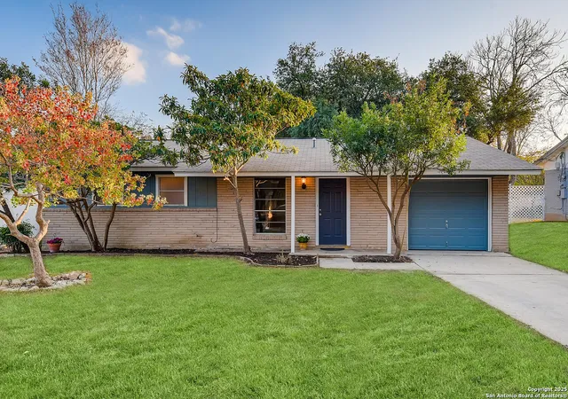 Photo 1 of Single family home for sale at 918 Cerro Alto, San Antonio, TX 78213 | MLS# 1893494 | Listing updated on 2025-10-01
