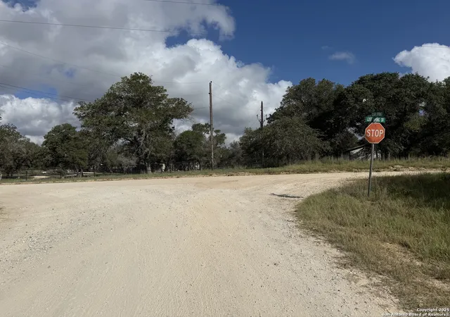 11th image of 105 Clear Spring, Floresville, TX 78114 | MLS# 1893642