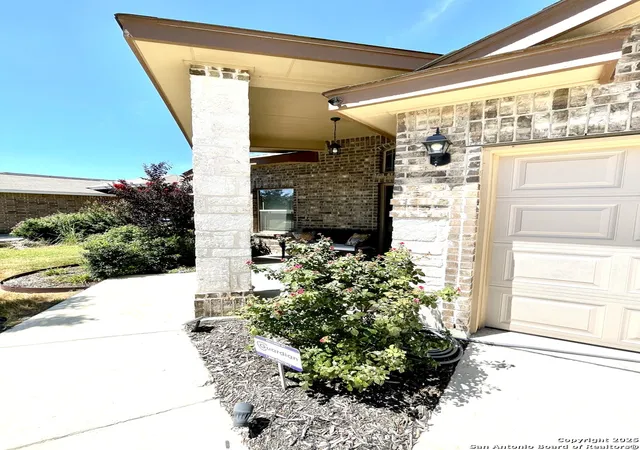 Photo 2 of Sale Pending at 123 Katy Post, San Antonio, TX 78220 | MLS# 1893720 | Listing updated on 2025-09-24