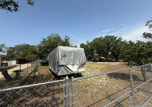 Photo 3 of Land for sale at 710 W Baetz Blvd 1, San Antonio, TX 78221 | MLS# 1893765 | Listing updated on 2026-07-24
